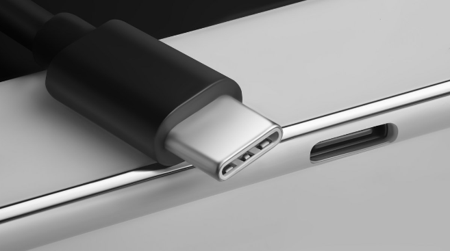 分析师预测：iPhone 15 全系换上USB-C，Pro 机型更采用Thunderbolt