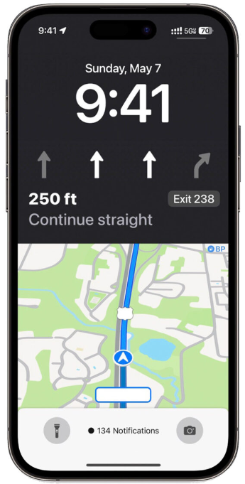 iOS 17 这功能令人期待！Apple Maps 终于不再占据整个iPhone 锁定画面