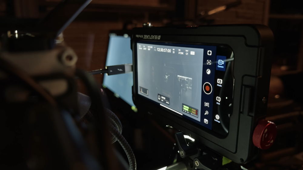 Blackmagic Camera app 现可支持用 iPad 遥控「多台」iPhone 拍摄